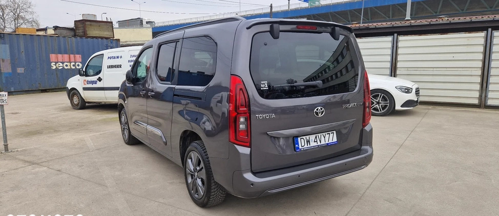 Toyota Proace City Verso cena 130000 przebieg: 10000, rok produkcji 2023 z Wrocław małe 29